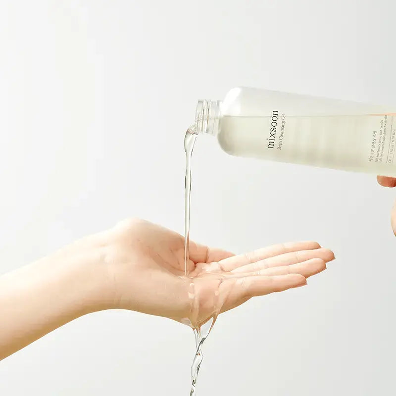 Mixsoon Bean Cleansing Oil for deep cleansing and smooth texture | TOTOKA Korean Skincare